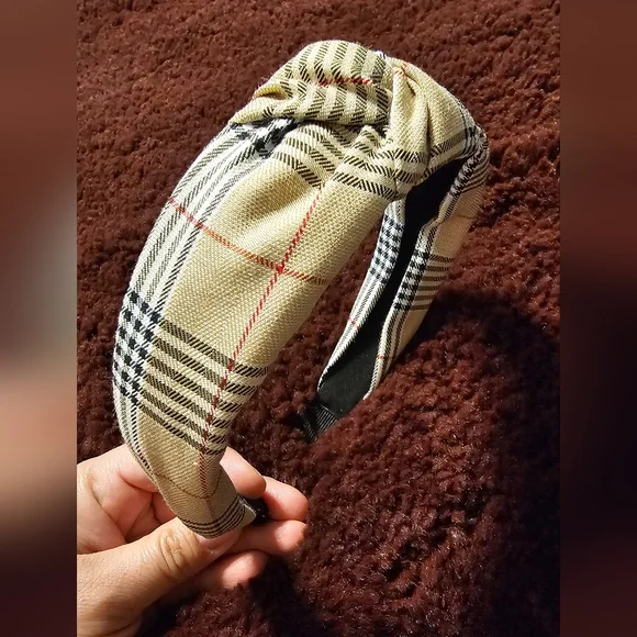 Plaid Tan Knotted Fashion Headband NWOT - Picture 4 of 5